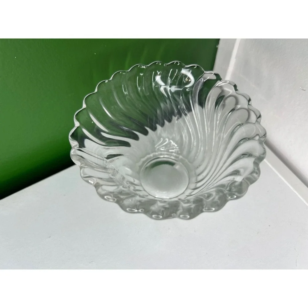 Vintage Clear Swirl Glass Pedestal Bowl Scalloped UV Glow Manganese 4 Inch